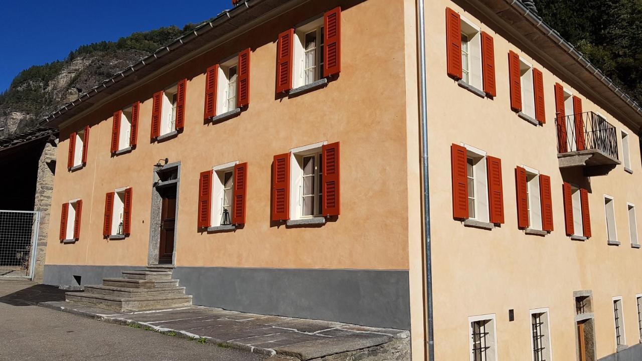 Bnb Ai Cav Calanca Arvigo Экстерьер фото